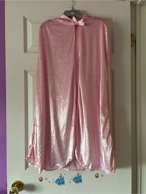 Little adventures pink princess cloak size L/XL 5-9 years with hood soft comfy